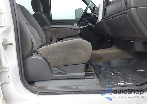 2005 Chevrolet Silverado 1500 Ls из США, поврежденный, VIN 2GCEC13TX51264590